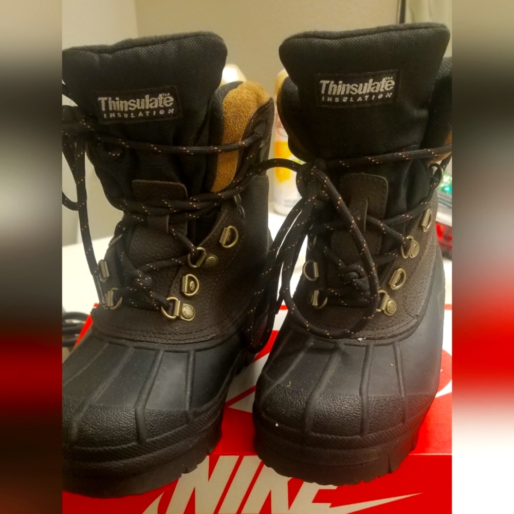 Hiking shoes
